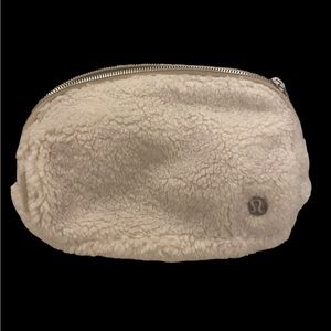 NWT lululemon white fleece everywhere belt bag
